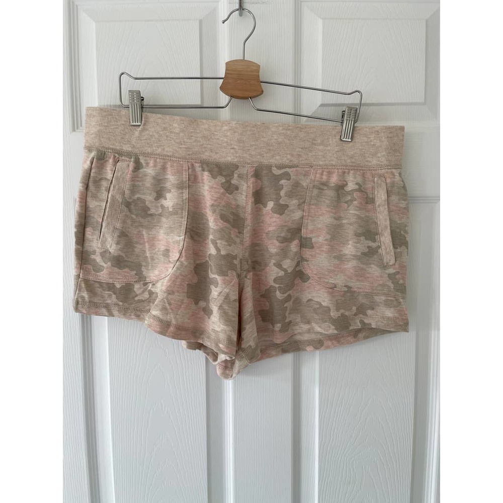 NWT Davina Camuflaje Short